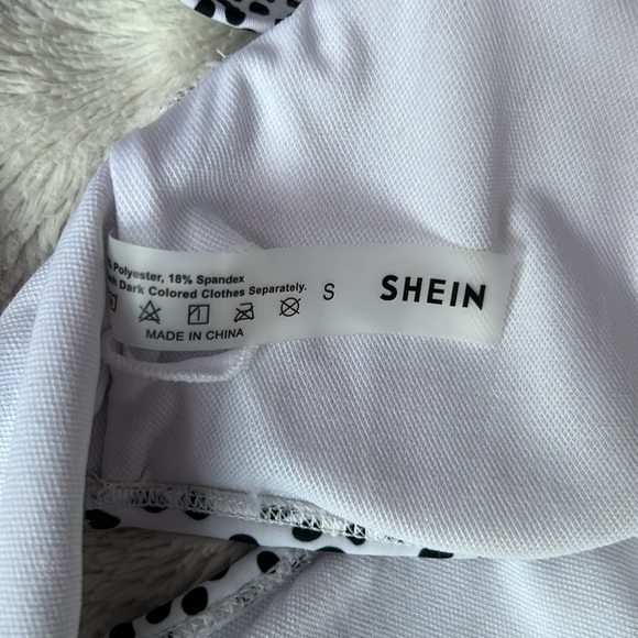 bikini top and bottoms - Picture 3 of 3